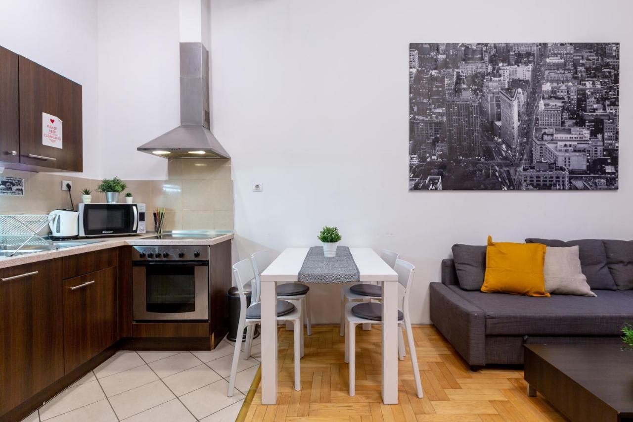 Dowtown Home In The Gozsdu Garden Budapeşte Dış mekan fotoğraf